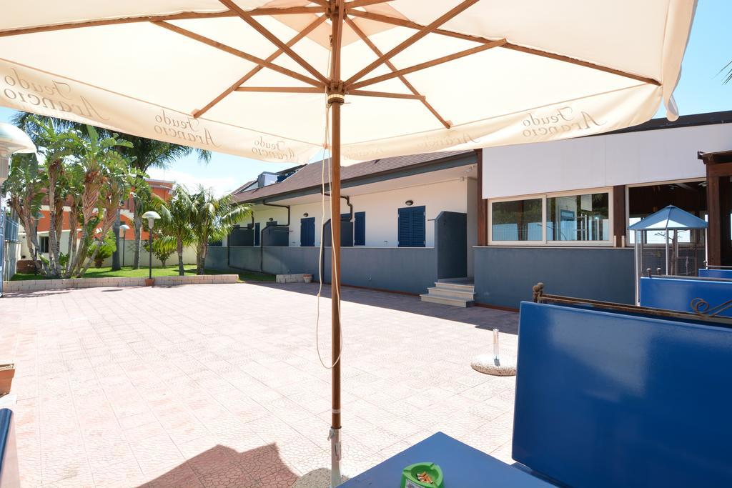 B&B La Castellana Marina di Ragusa Εξωτερικό φωτογραφία