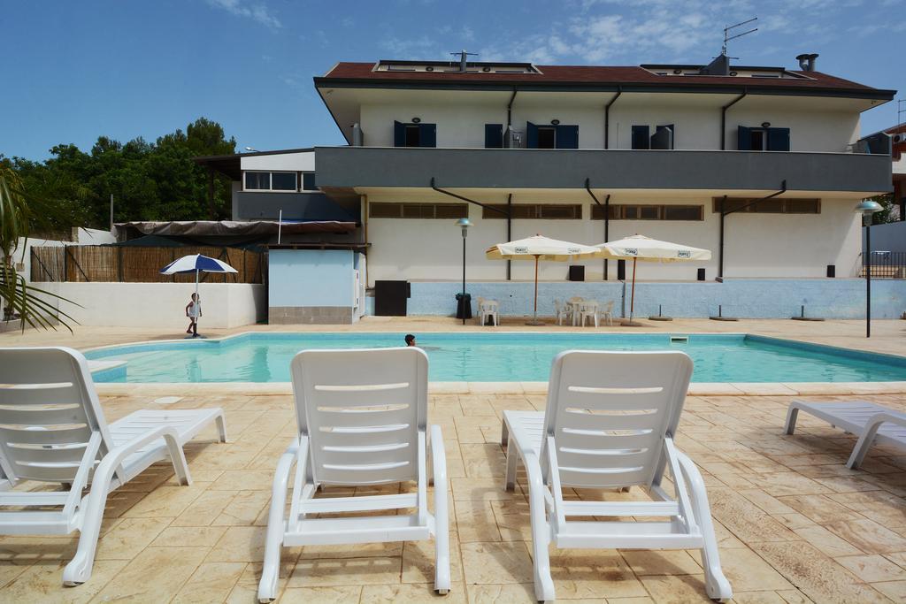 B&B La Castellana Marina di Ragusa Εξωτερικό φωτογραφία