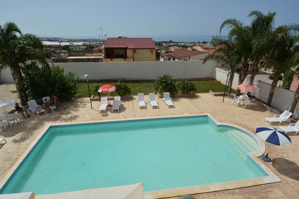 B&B La Castellana Marina di Ragusa Εξωτερικό φωτογραφία